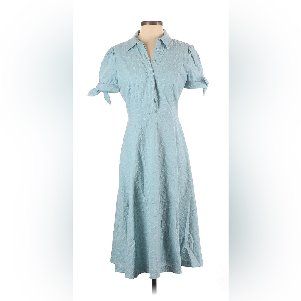 Gal Meets Glam Judith dress | size 4 light blue eyelet dress